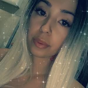 Meet your Posher, Evie